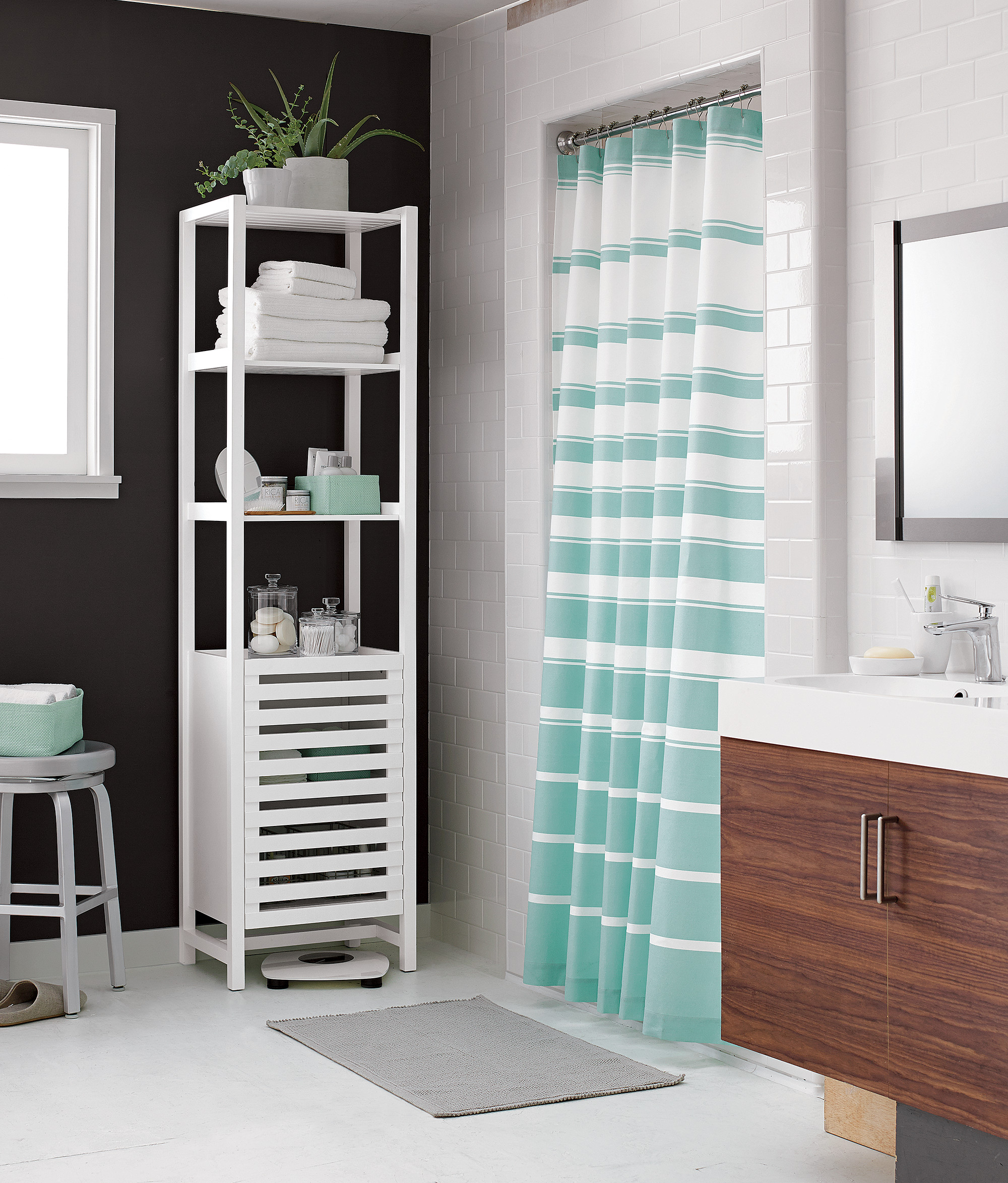 Banya White Bath Tower Contemporary Bathroom Chicago By Cratebarrel Houzz
