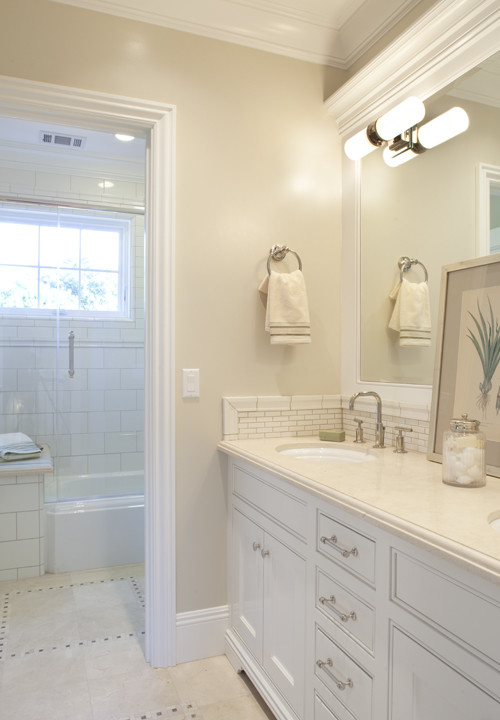Bathroom - traditional bathroom idea in San Francisco