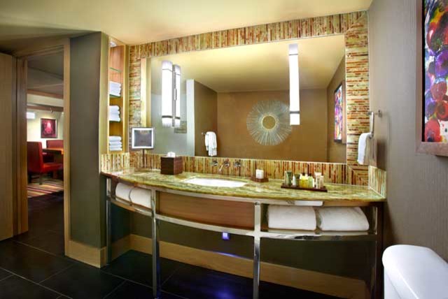 Inspiration pour une salle de bain design avec un lavabo encastré.