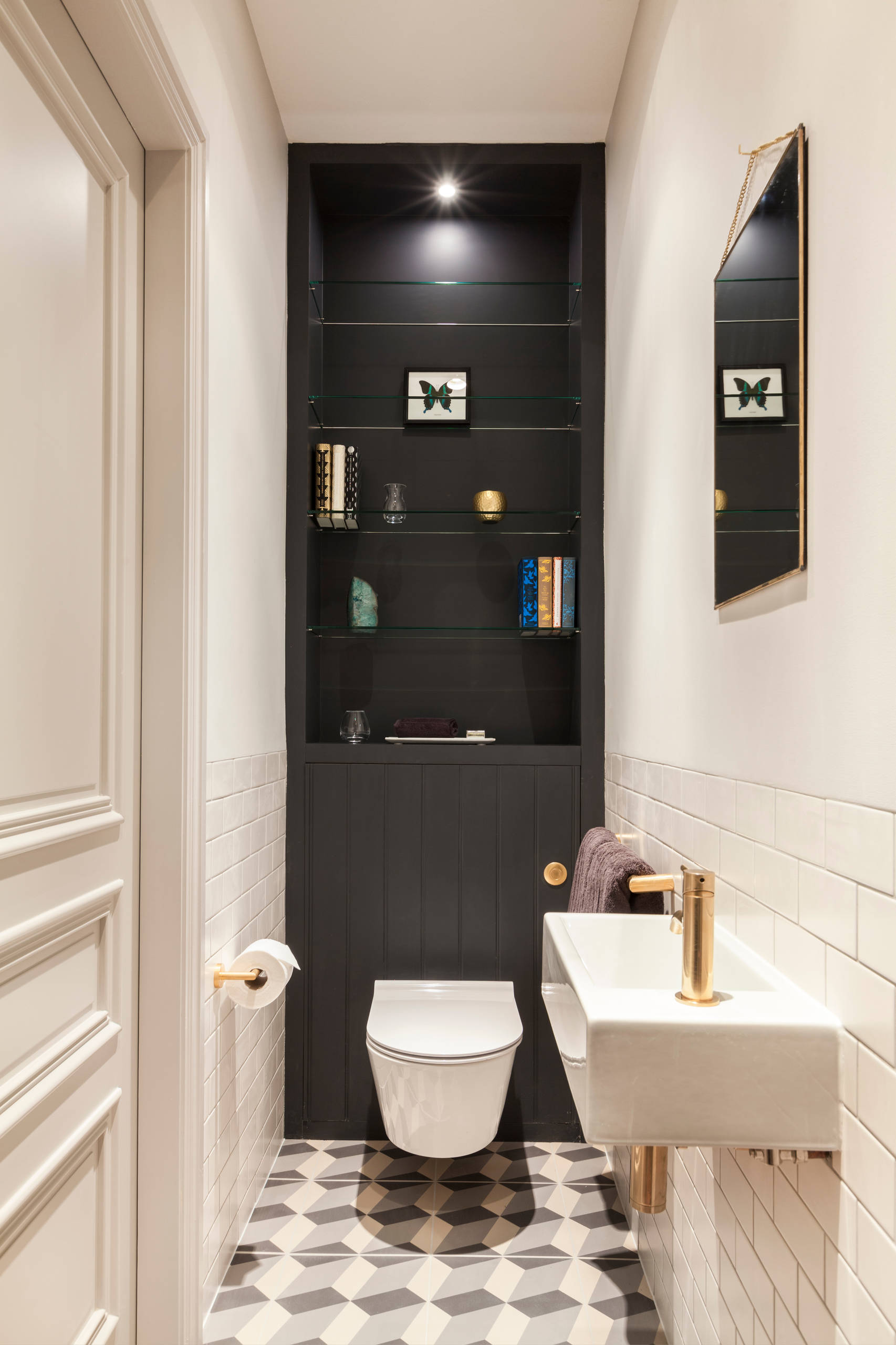 Smart Storage Ideas for Small Bathrooms
