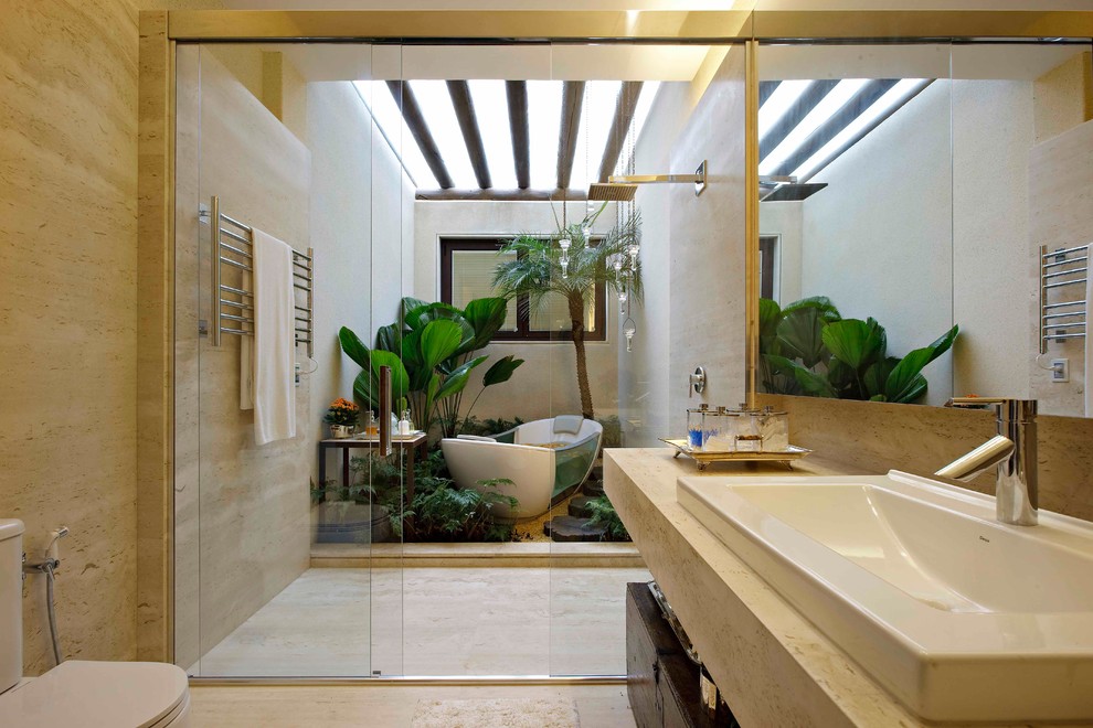 Exemple d'une salle de bain exotique.