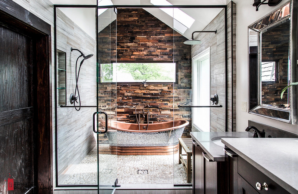Rustic bathroom in Chicago with a hinged door.