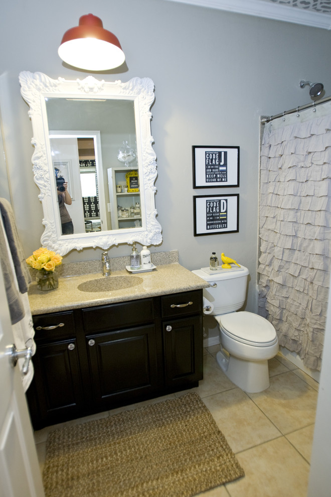 Example of an eclectic bathroom design in Salt Lake City