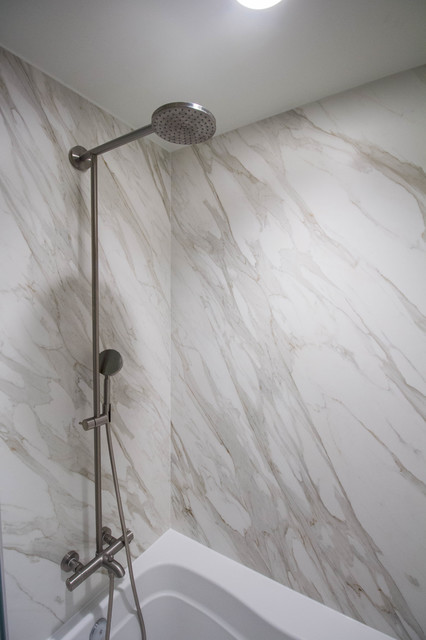 Bathroom Neolith Calacatta Gold Minimalistisch Badezimmer Austin Von Austin Granite Direct