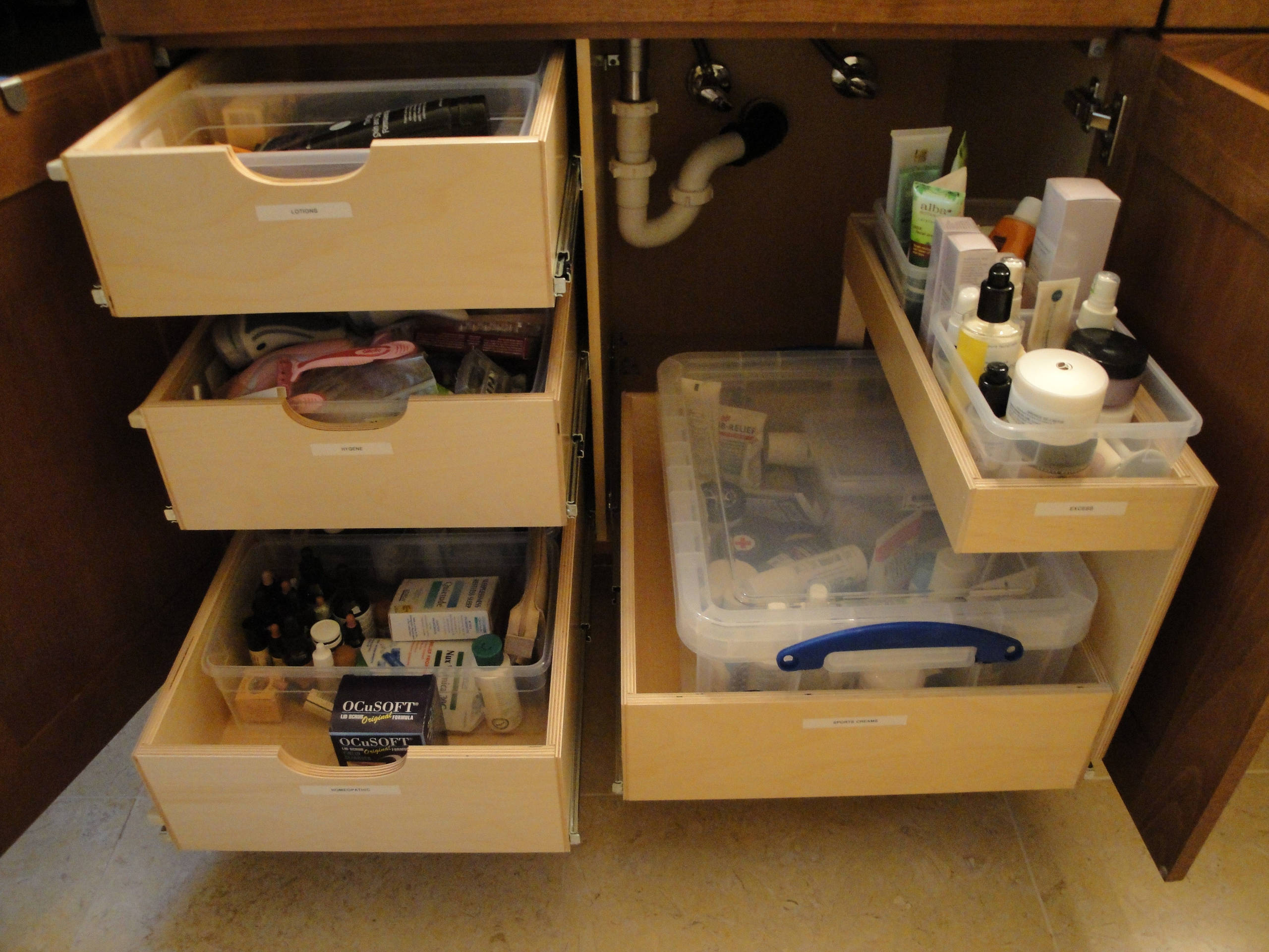 Pull Out Cabinet Bathroom Ideas Houzz, Pull Out Drawers For Bathroom Vanity
