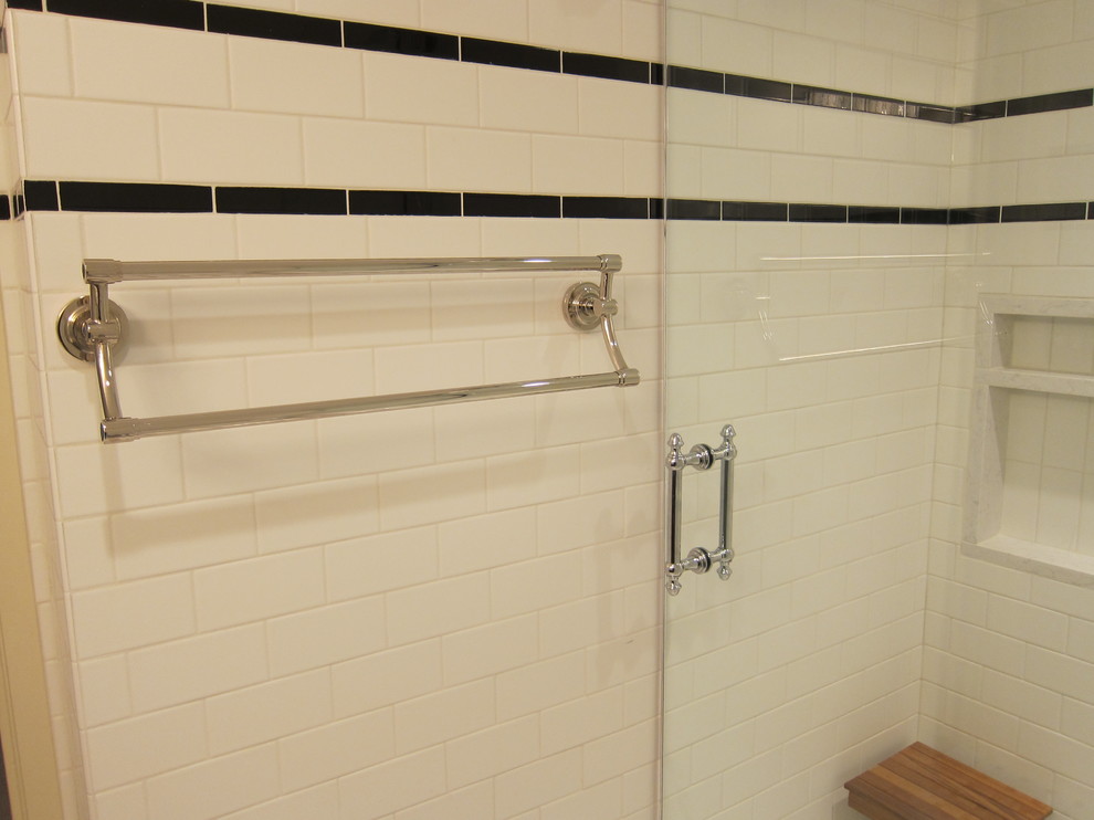 Example of a classic bathroom design in DC Metro