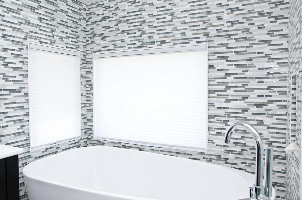 Large trendy master gray tile porcelain tile bathroom photo in Los Angeles