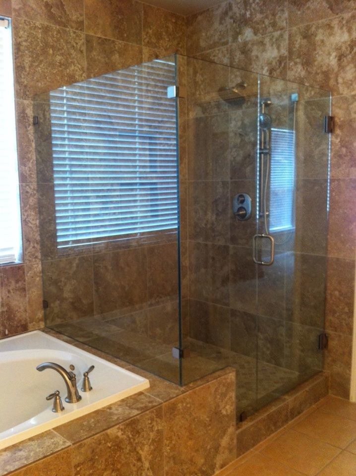 Example of a large master beige tile ceramic tile bathroom design in Austin with granite countertops and beige walls