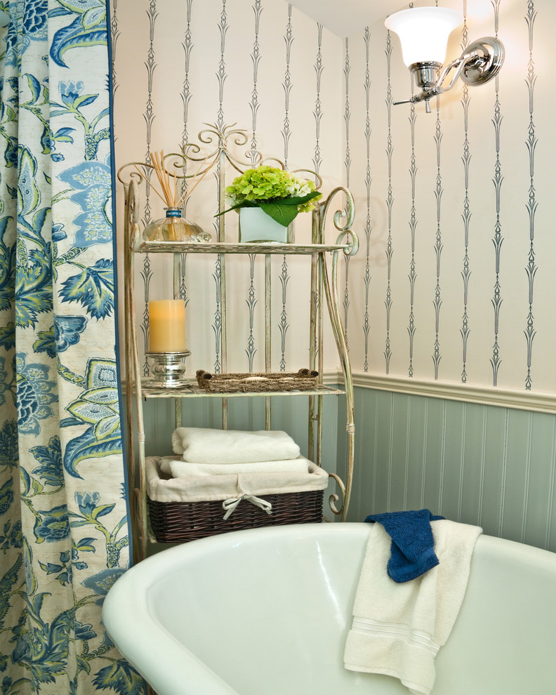 Example of a mid-sized classic master beige tile and ceramic tile porcelain tile bathroom design in New York with a pedestal sink and blue walls