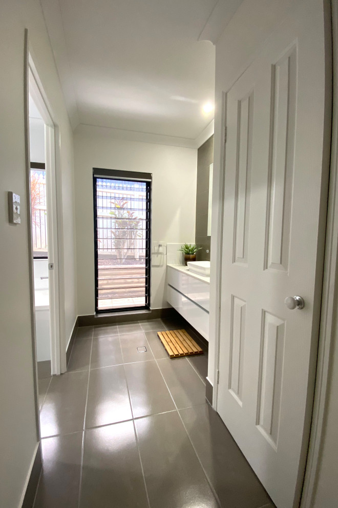 Bathroom Renovation Kanimbla, Cairns Bathroom Cairns by Smith