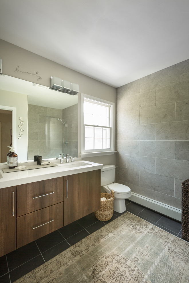 This is an example of a contemporary bathroom in Boston.