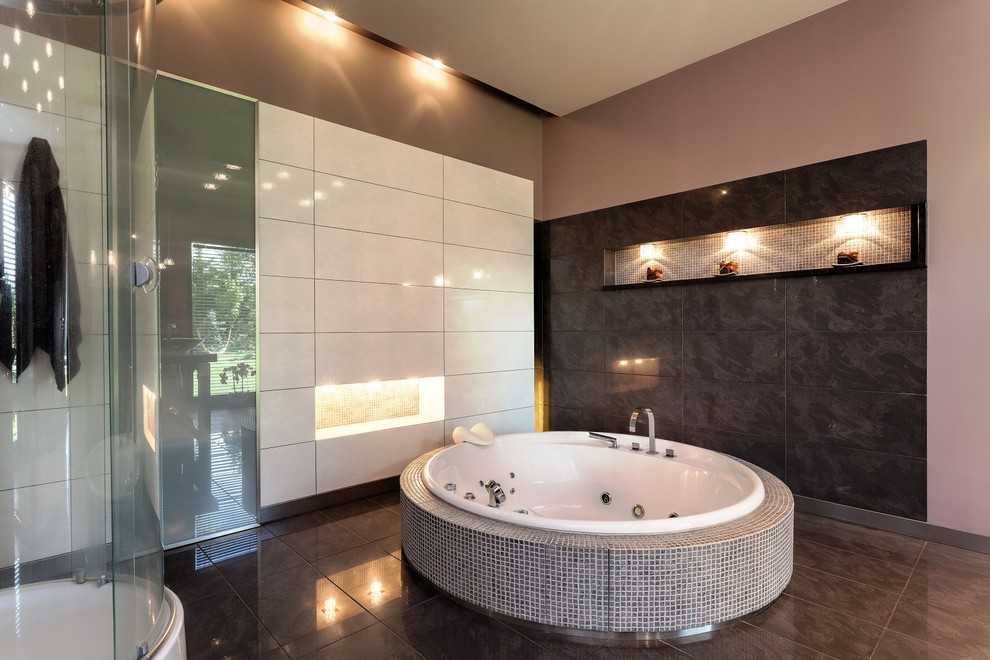 Photo of a contemporary bathroom in Other.