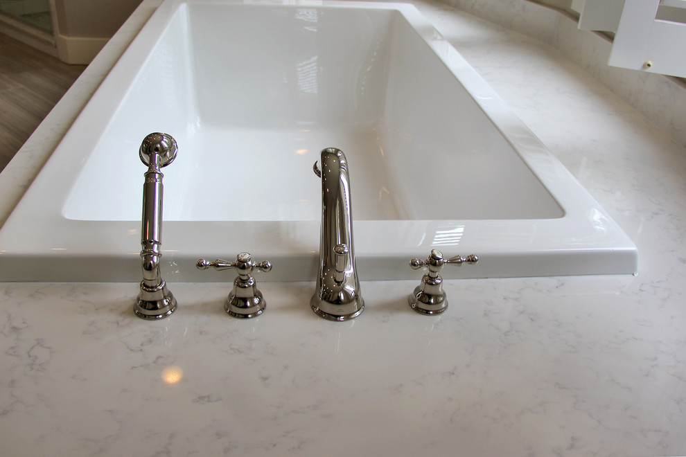 Bathroom, TubSurround and Shower Bench Engineered Quartz (Bianco