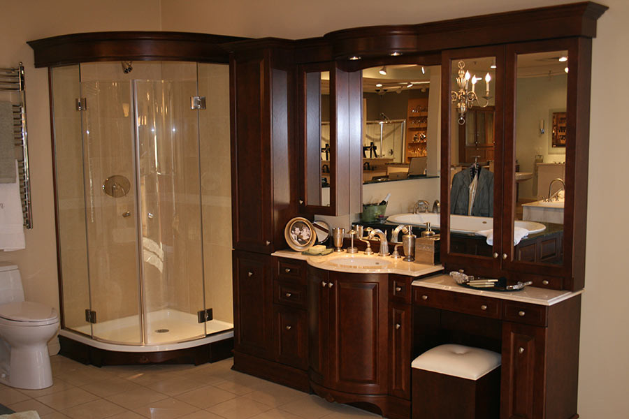 Example of a classic bathroom design in New York