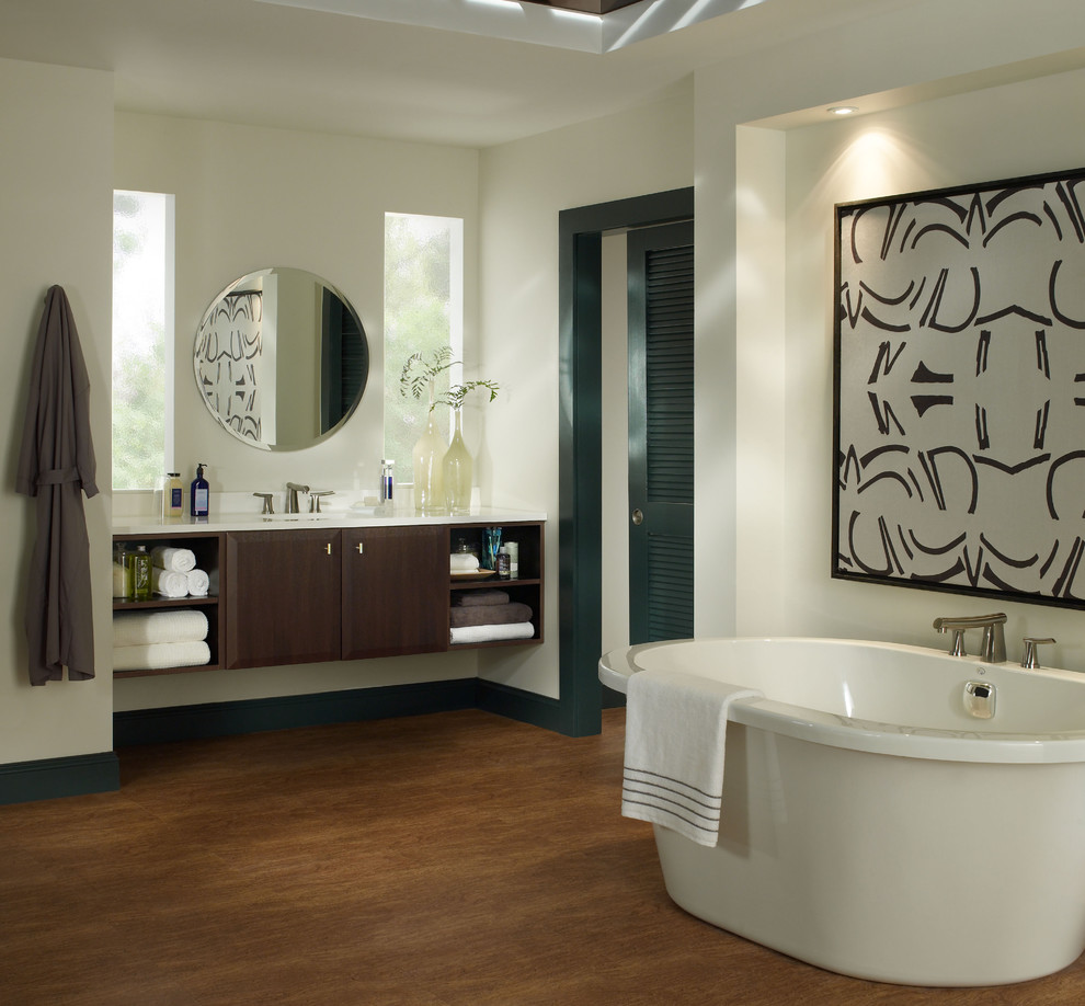 This is an example of a modern bathroom in San Francisco with a freestanding bath.