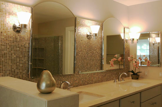 Example of a trendy beige tile and stone tile double shower design in DC Metro with an undermount sink, beige cabinets, marble countertops, an undermount tub and a two-piece toilet