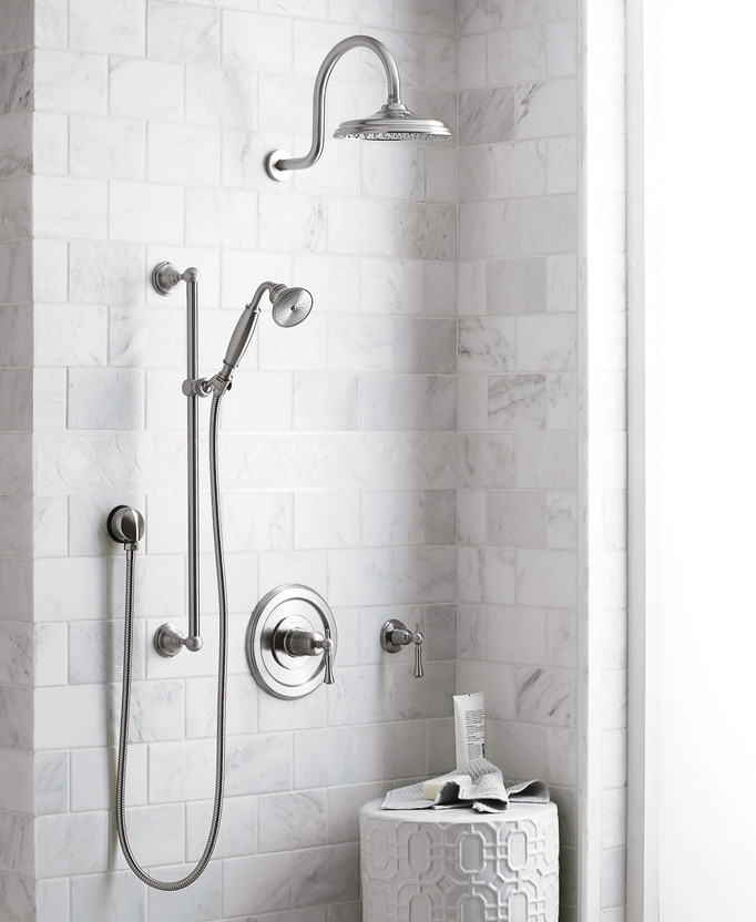 Foto de cuarto de baño contemporáneo con baldosas y/o azulejos grises, baldosas y/o azulejos de piedra y paredes grises
