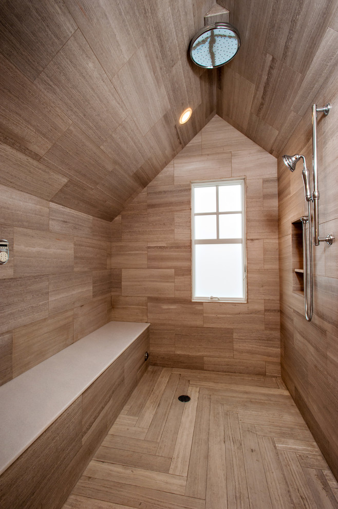 Ispirazione per una stanza da bagno design con parquet chiaro
