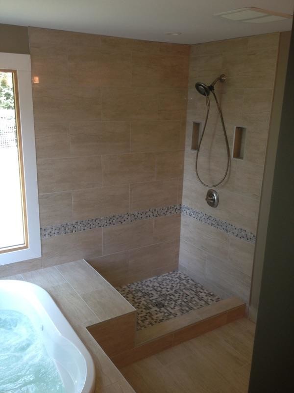 Bearspaw Bathroom Renovation Contemporary Bathroom Calgary by