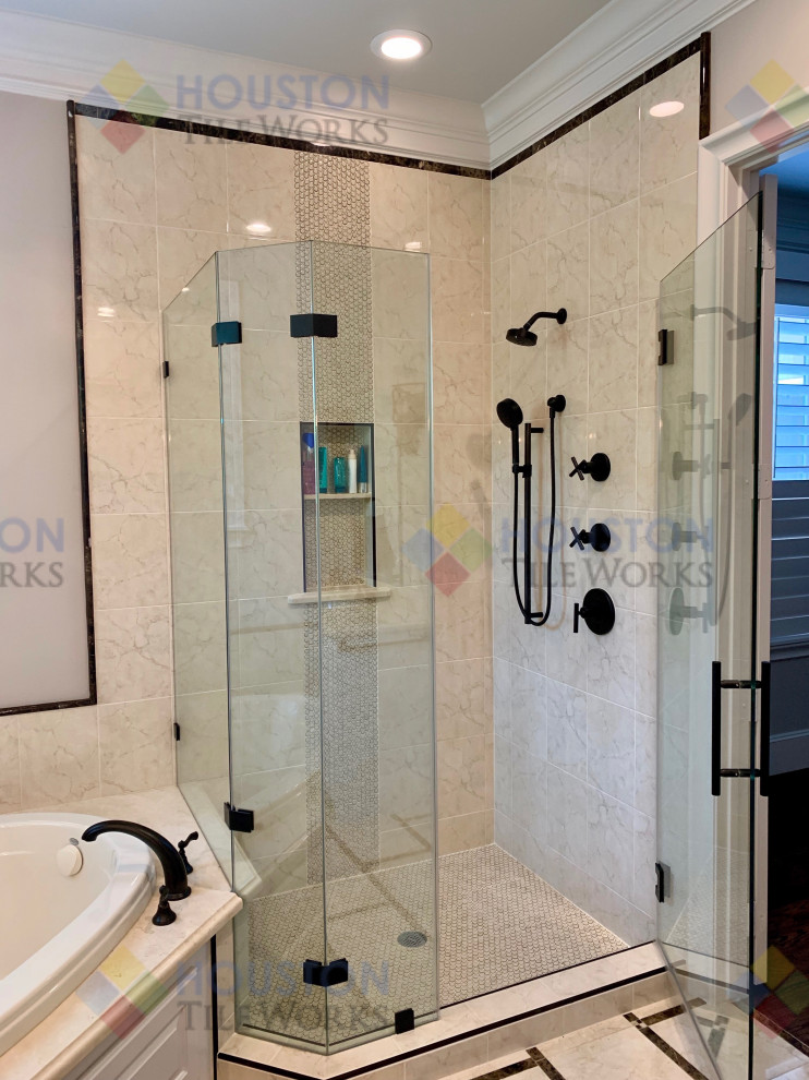 На фото: большая главная ванная комната в классическом стиле с накладной ванной, душем над ванной, цементной плиткой, мраморным полом, врезной раковиной, мраморной столешницей, желтым полом, душем с распашными дверями и желтой столешницей