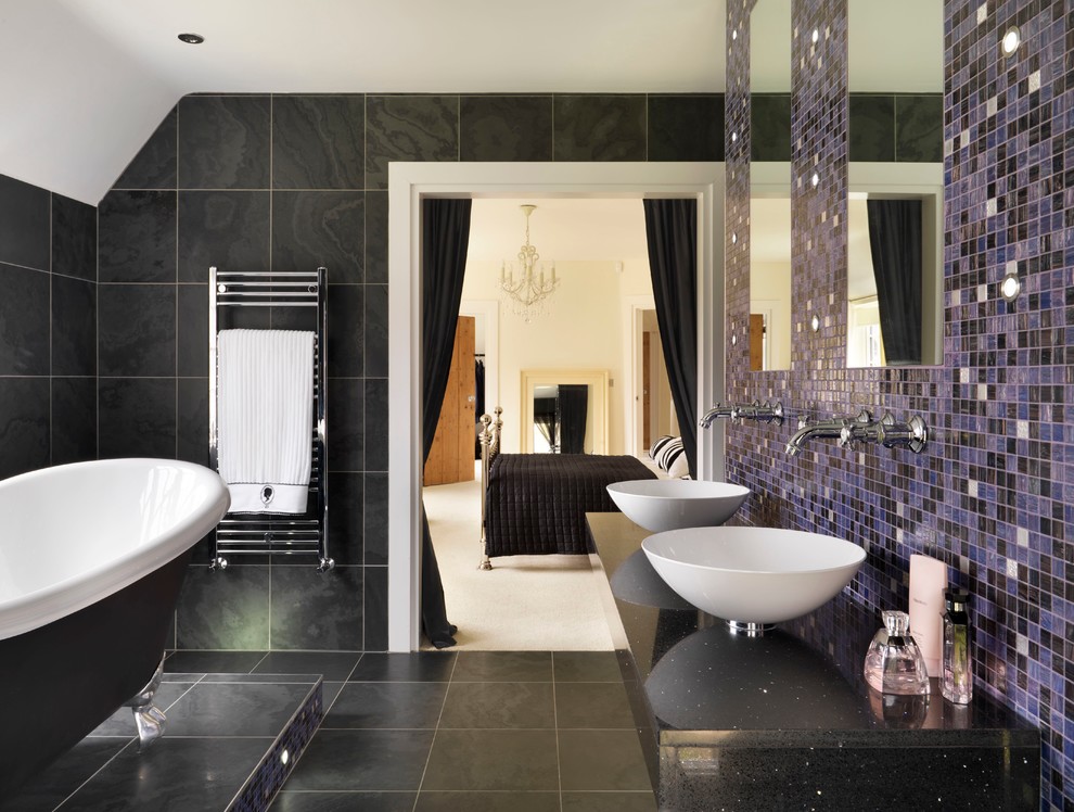 This is an example of a modern bathroom in Kent.