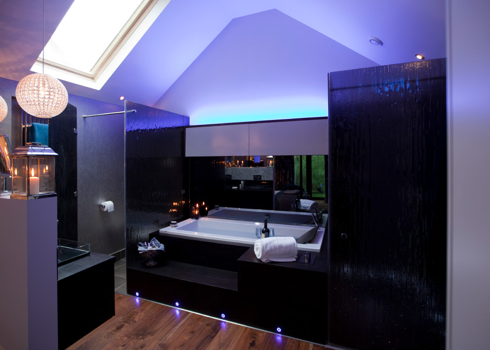 Modernes Badezimmer in Sussex