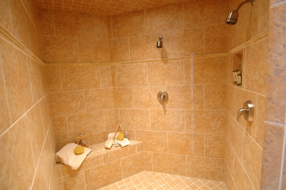 Идея дизайна: ванная комната в средиземноморском стиле