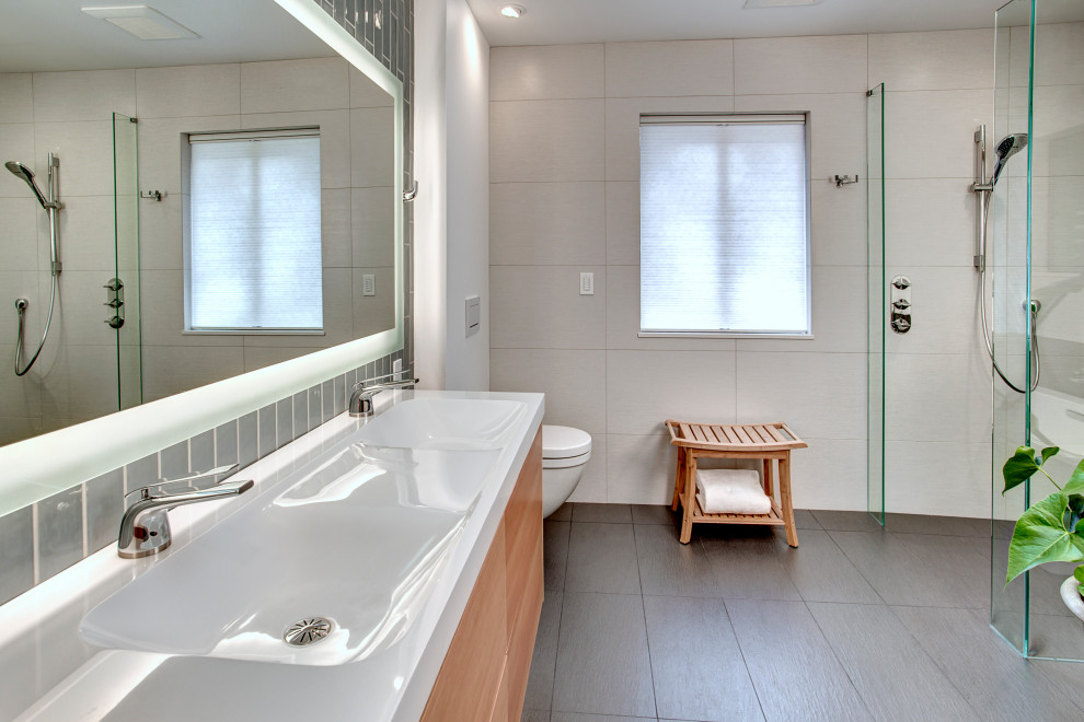 Bellevue Modern Kitchen and Bath Renovation Modern Bathroom