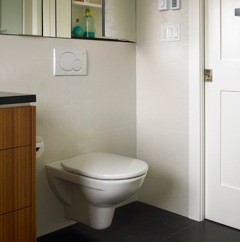 Esempio di una stanza da bagno moderna