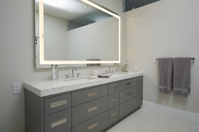 Black & White Kitchen - Contemporary - Bathroom - Toronto - by Chervin ...