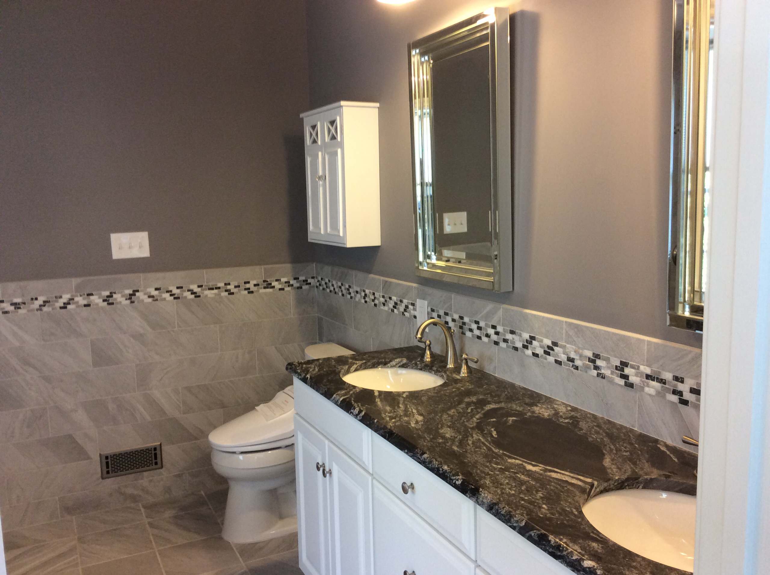 Black White Grey Granite Countertops Bathroom Ideas Houzz