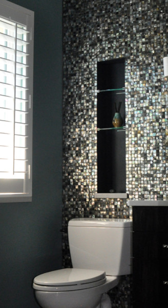 Inspiration for a contemporary bathroom remodel in Orlando