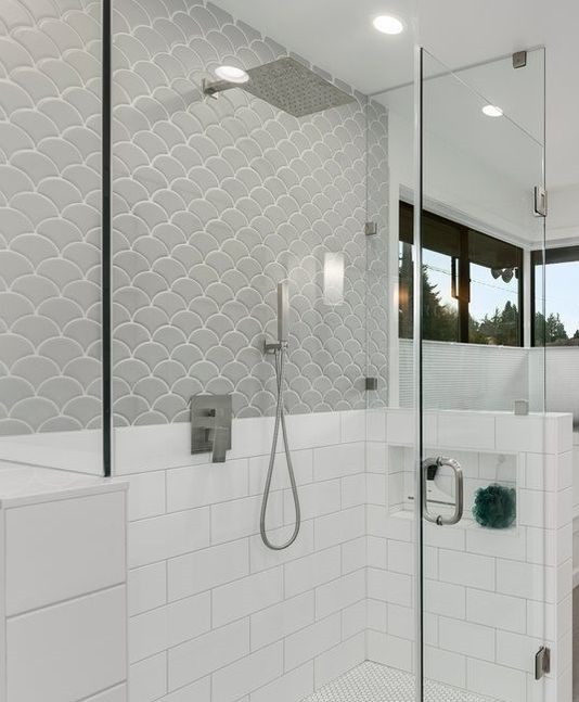 Example of a mid-century modern bathroom design in Seattle