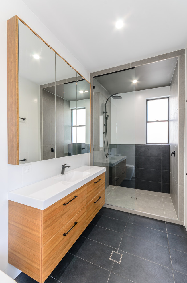 Bowral Street Residence Modern Bathroom Brisbane by