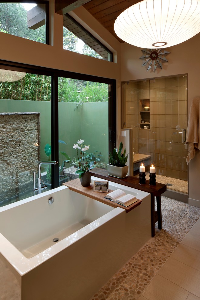 Mid-sized 1950s master brown tile and porcelain tile pebble tile floor bathroom photo in Los Angeles with beige walls