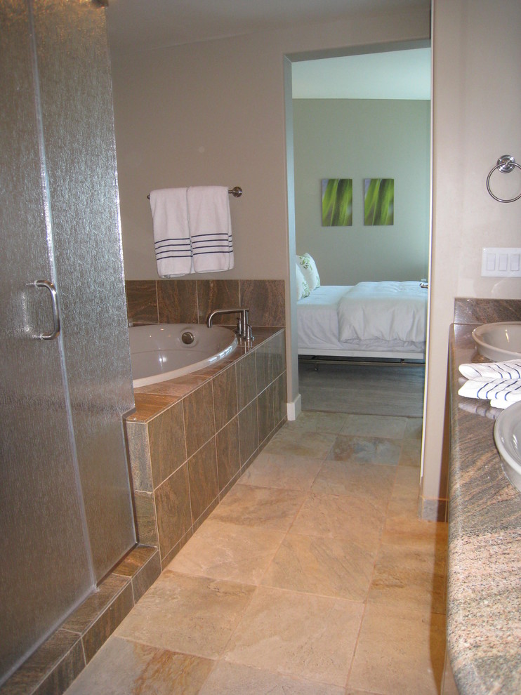Bridgeview Condo at Tempe Town Lake Contemporary Bathroom Phoenix by Westhill