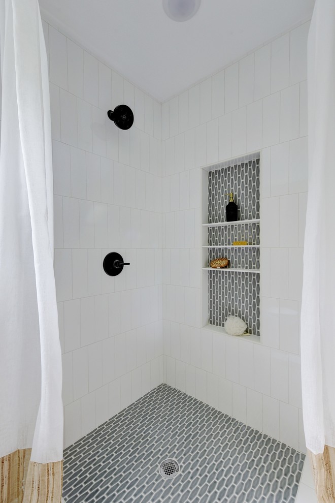 Design ideas for a bohemian bathroom in Austin.