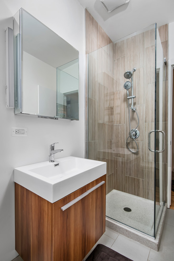 Budlong Woods MidCentury Split Level Midcentury Bathroom Chicago