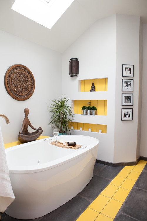 What colors go well with a yellow bathroom?