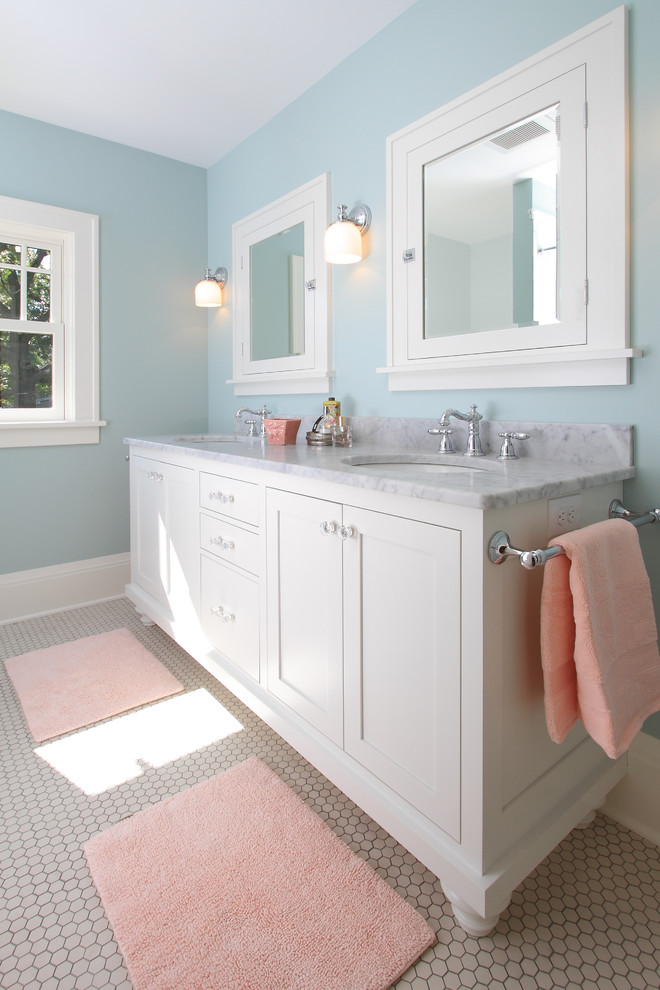 Inspiration for a traditional family bathroom in Minneapolis with a submerged sink, shaker cabinets and white cabinets.