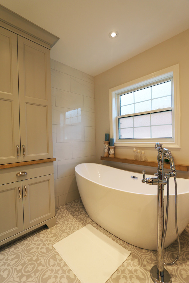 Burlington Casual Elegance - Contemporary - Bathroom ...