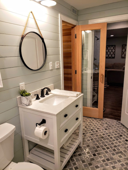 Свежая идея для дизайна: баня и сауна среднего размера в скандинавском стиле - отличное фото интерьера
