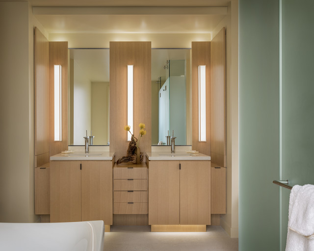 The Right Height For Your Bathroom Sinks Mirrorore - What Size Mirror Above Bathroom Sink