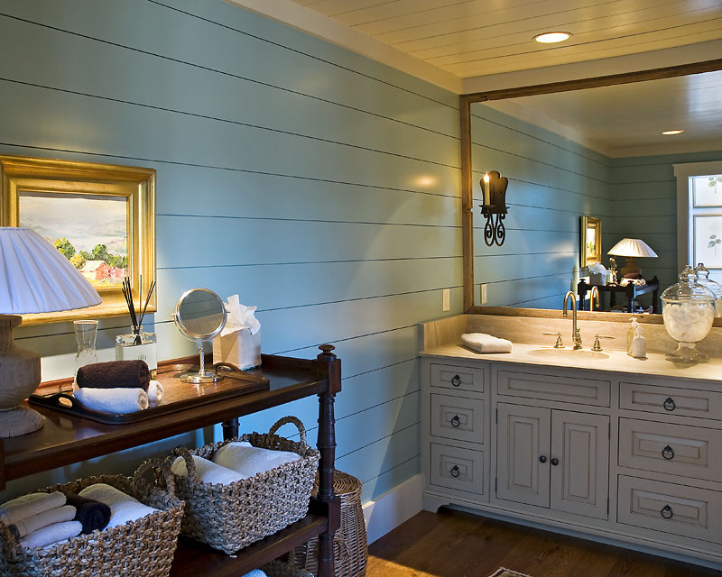Cashiers, NC Traditional Bathroom Atlanta by The Berry Group