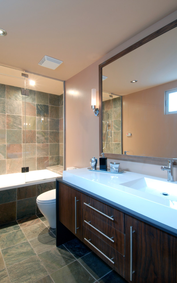 Central Ottawa Residence Contemporary Bathroom Ottawa by