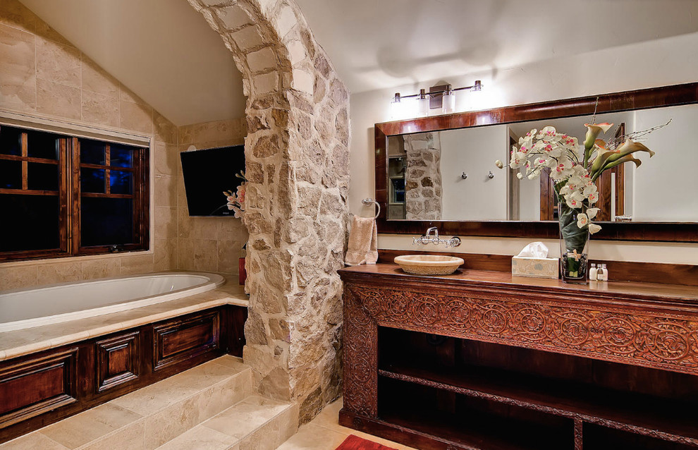 Пример оригинального дизайна: ванная комната в стиле рустика