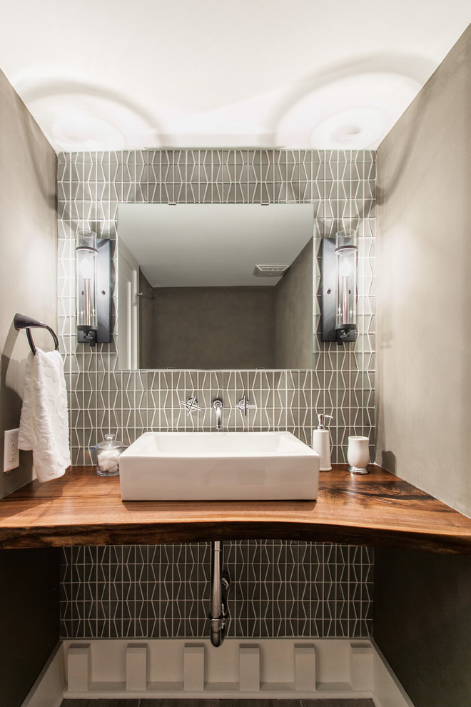 Inspiration for a contemporary bathroom remodel in Minneapolis