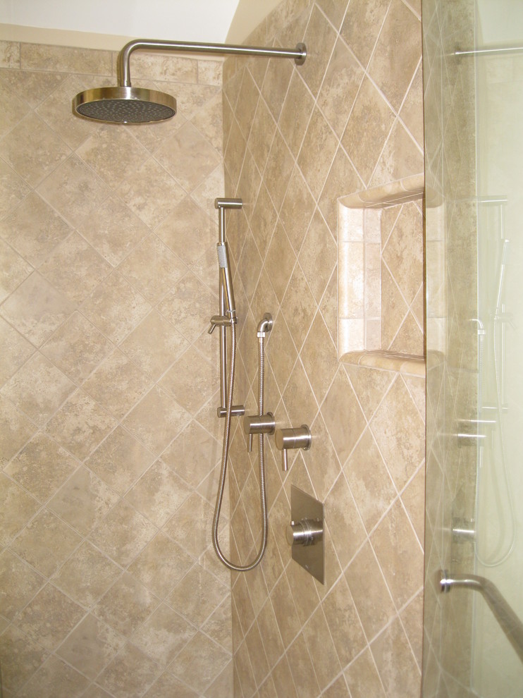 Example of a bathroom design in New York