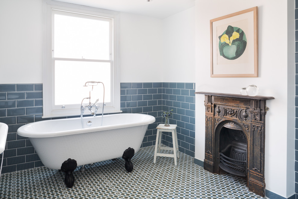 Design ideas for a traditional bathroom in London with a chimney breast.