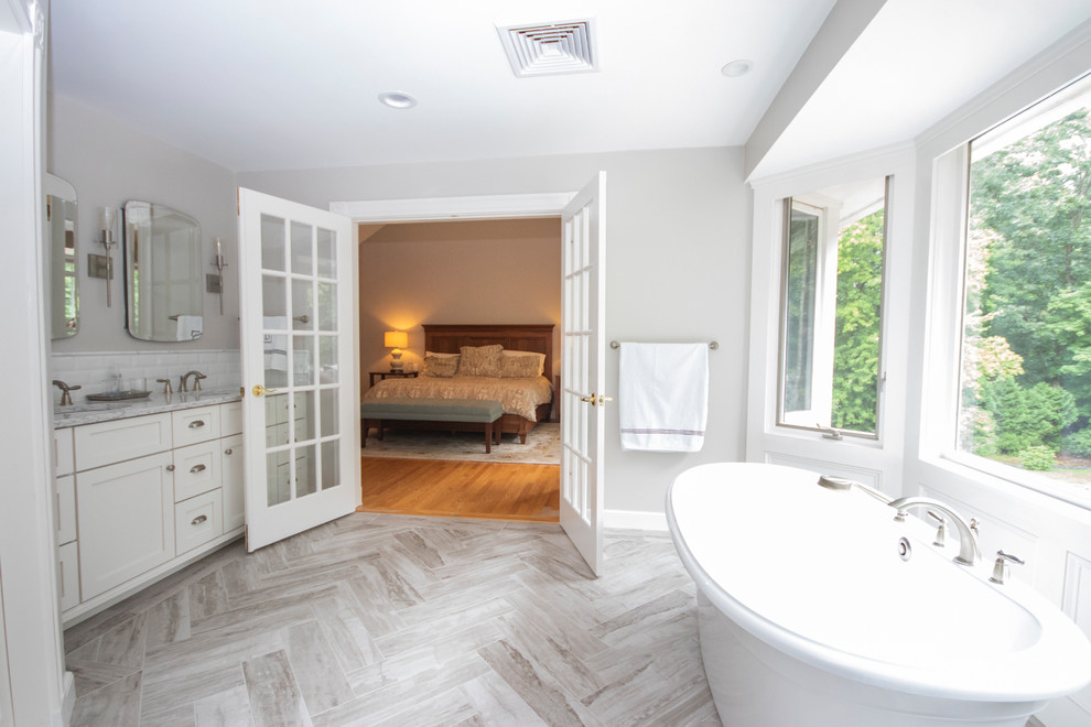 Classic Grey and White Master Bathroom Suite Traditional Bathroom